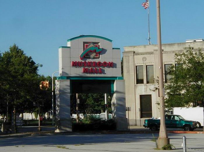 Muskegon Mall - Old Photos From Facebook Page On Mall